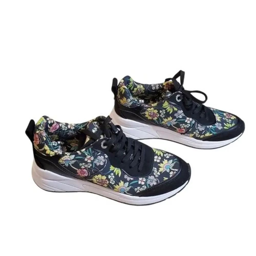 Marc Fisher Floral Print Low Top Sneakers Black Multi Color Lace Up Size 7